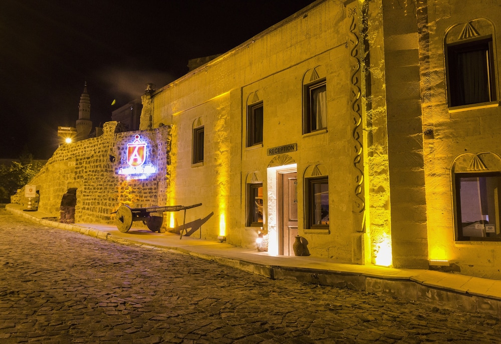 

Bologna - Nevsehir - Aden Hotel Cappadocia