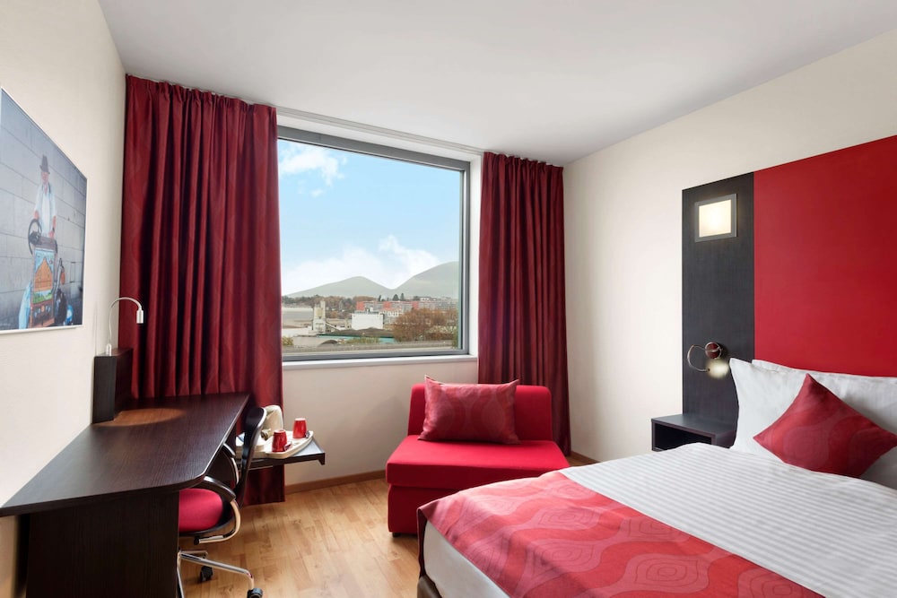 

Olbia - Lancy - Ramada Encore By Wyndham Geneva