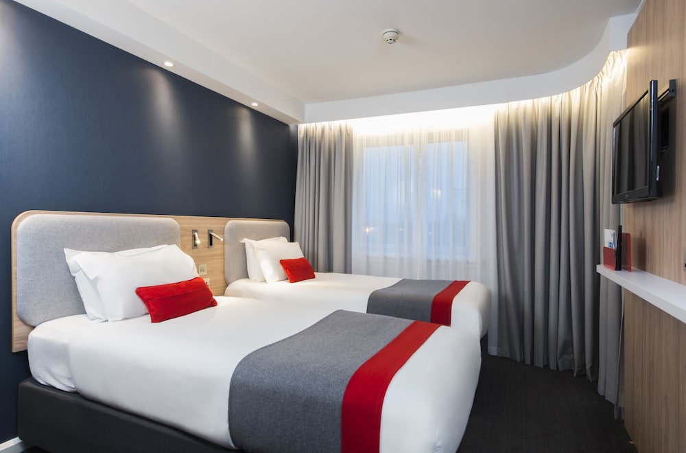 

Roma - Dartford - Holiday Inn Express London - Dartford
