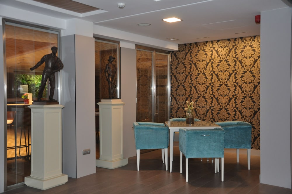 

Roma - Cordoba - Hotel Selu