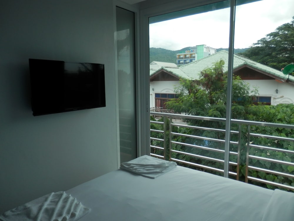 

Milano - Bangrak Beach - Koh Samui - Cheeky Monkey's Samui