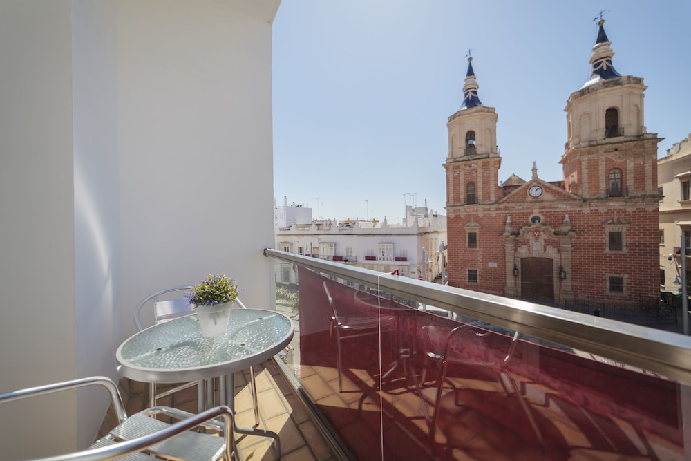 

Bologna - Chiclana de la Frontera - Hotel Salymar