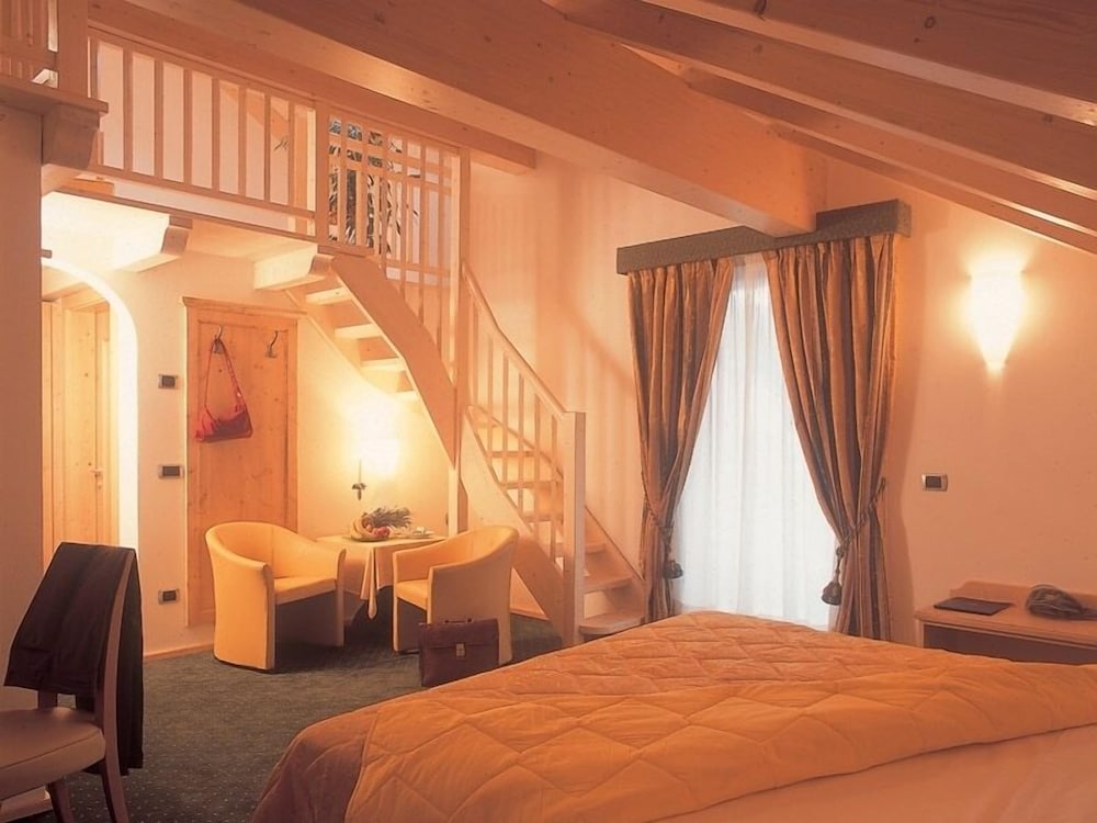 

Milano - Vigo di Fassa - Leading Relax Hotel Maria