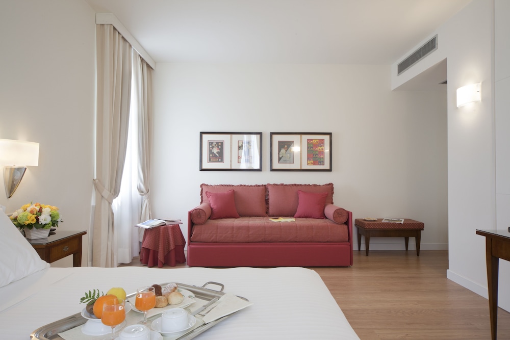 

Palermo - Siena - Hotel Italia