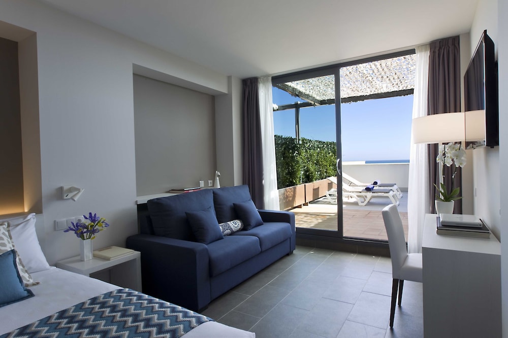 

Napoli - Torredembarra - Altafulla Mar Hotel