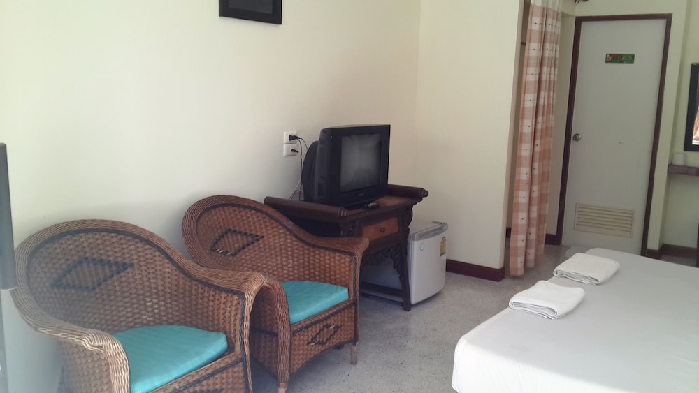 

Milano - Mae Nam Beach - Jinta City Samui