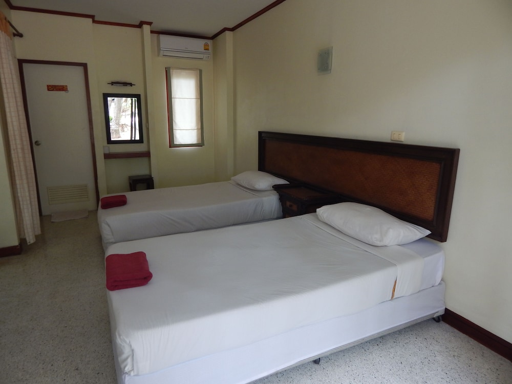 

Milano - Lipa Noi - Jinta City Samui