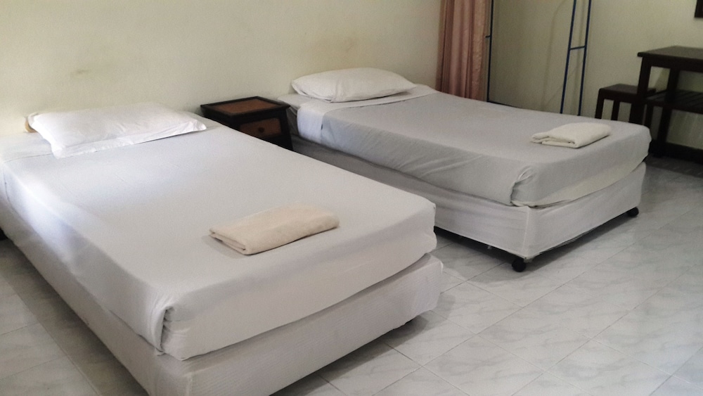 

Milano - Mae Nam Beach - Jinta City Samui