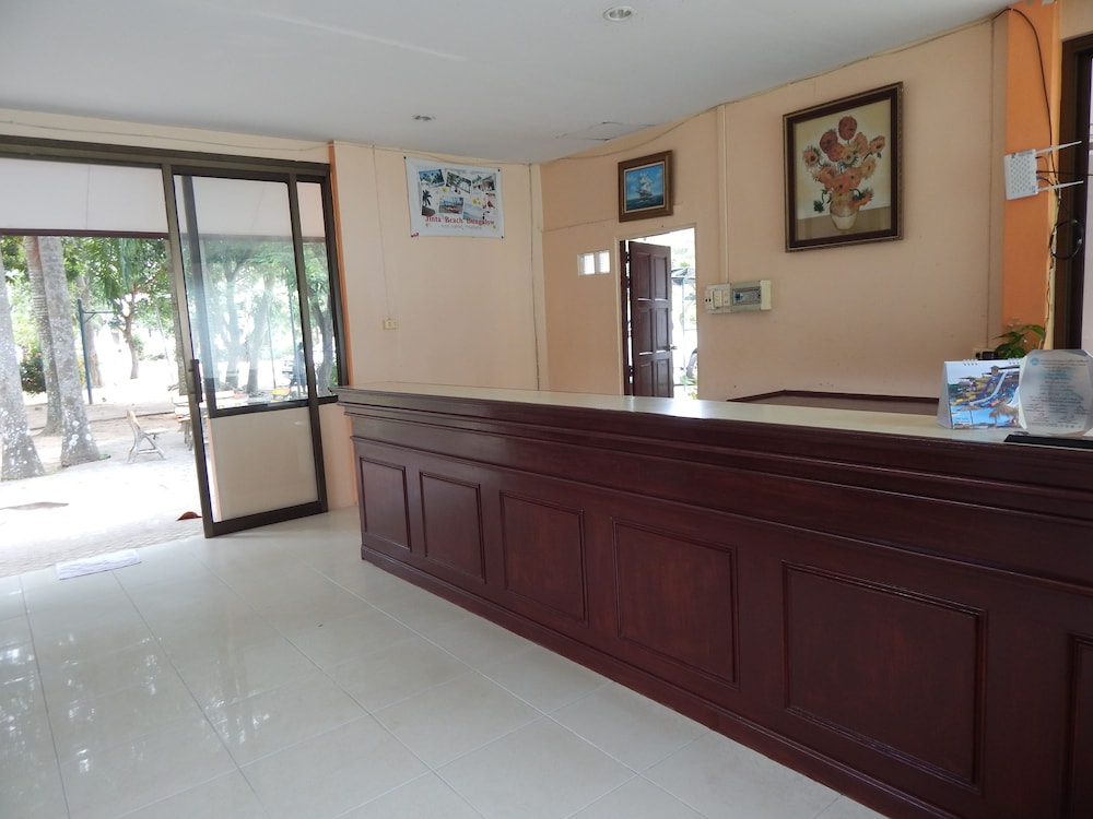 

Bologna - Ban Bang Po - Koh Samui - Jinta City Samui