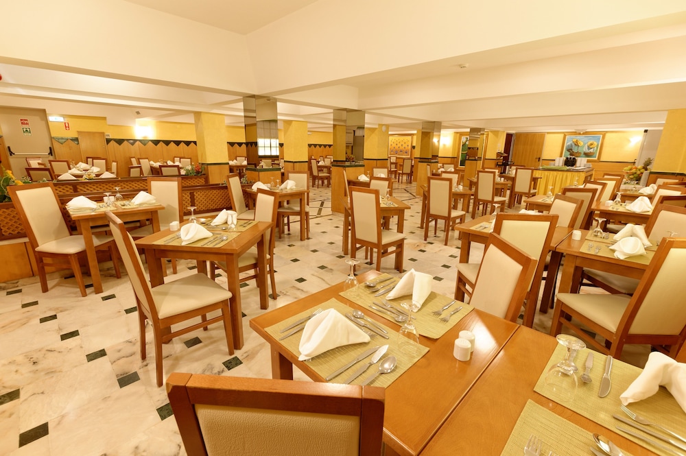 

Roma - Altura - Hotel Baía de Monte Gordo