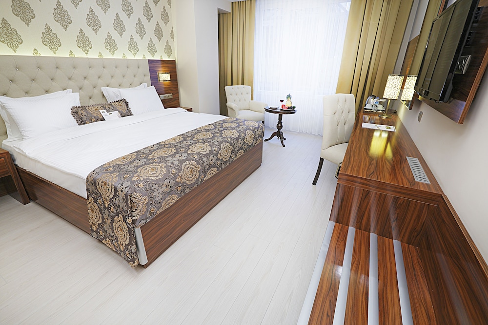

Milano - Büyükçekmece - World Point Hotel Istanbul