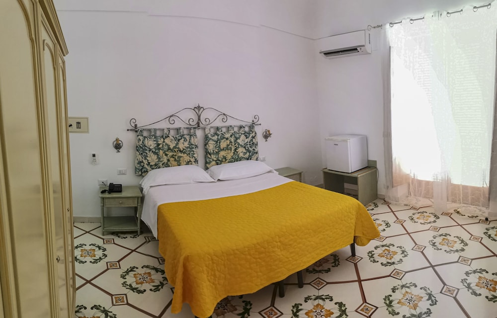 

Torino - Piano di Sorrento - Hotel Dimora Fornillo