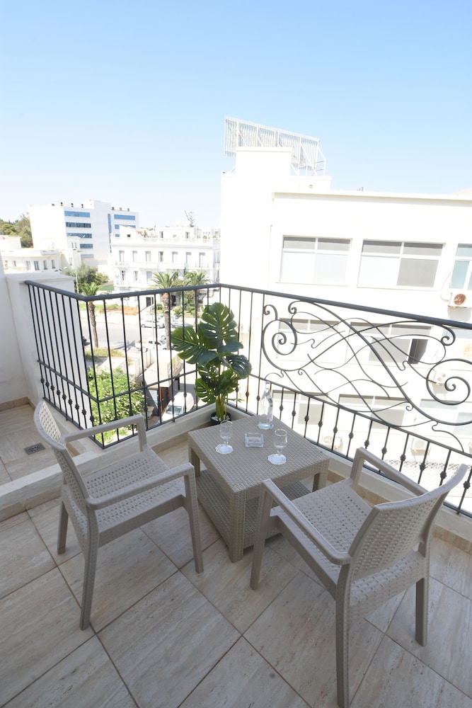 

Bari - Tunisi - Downtown Tunis Hotel