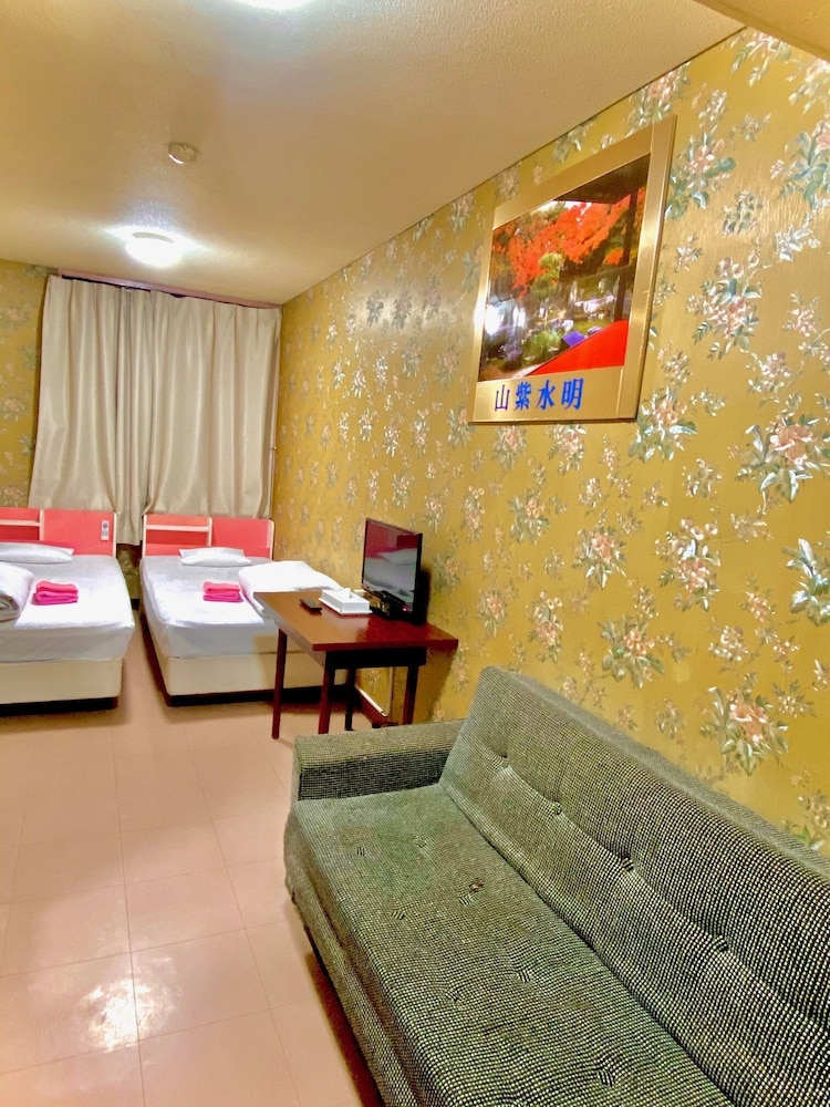 

Napoli - Tokyo - Hotel Hoshi Kai Kan