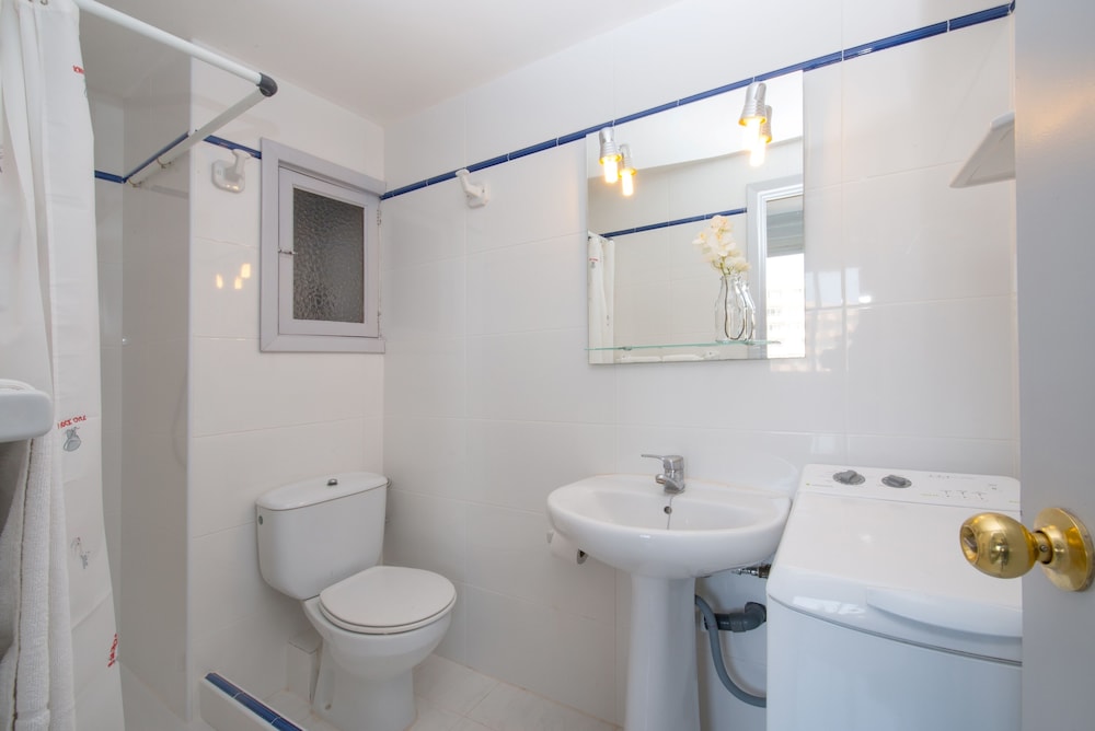 

Pisa - Santa Ponsa - Apartamentos Calablanca