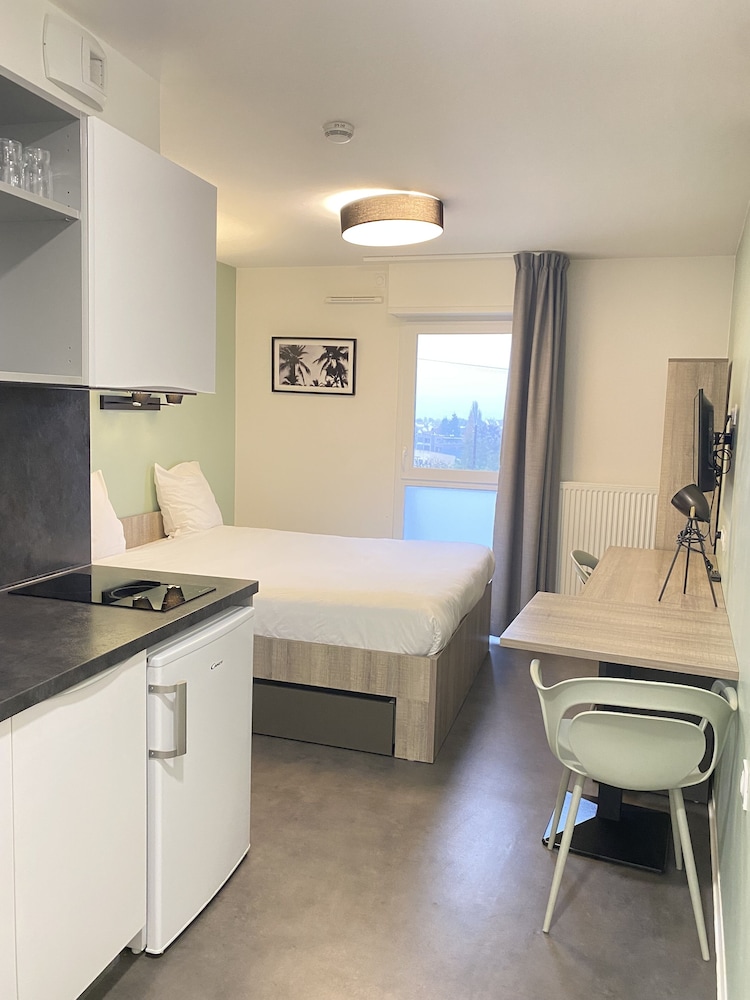 

Napoli - Antony - All Suites Massy Palaiseau