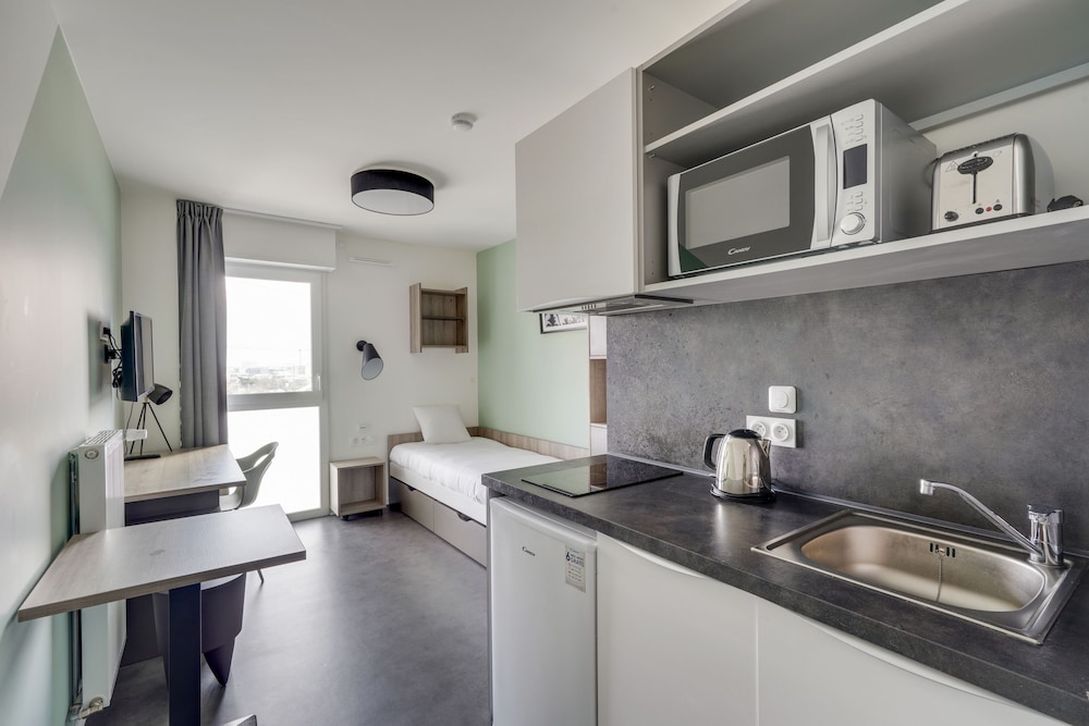 

Napoli - Paray-Vieille-Poste - All Suites Massy Palaiseau