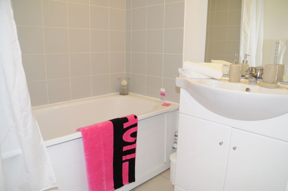 

Genova - Saint-Tropez - Nemea Appart Hotel Green Side Biot Sophia Antipolis