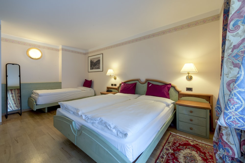 

Roma - Penia - Albergo Alla Rosa