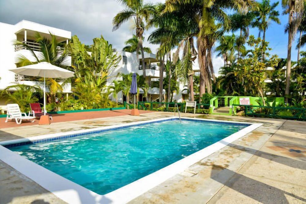 

Bologna - Negril - Negril Beach Club