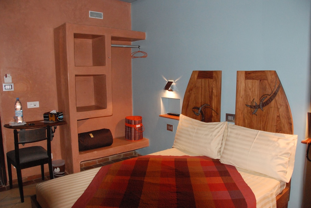 

Roma - Dakar - Hôtel Le Djoloff