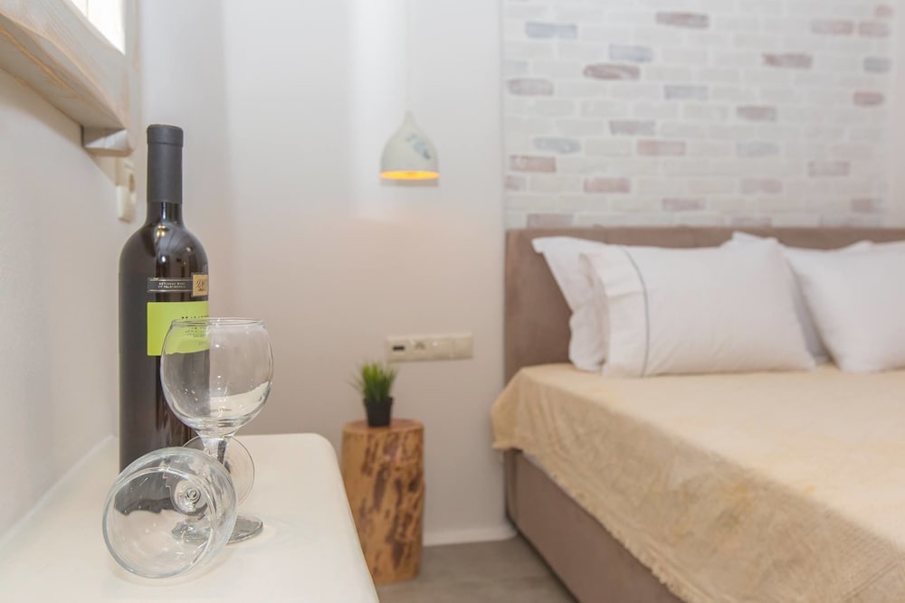 

Napoli - Stelida - Ampelos Suites
