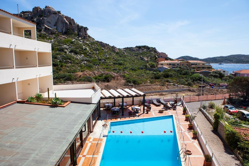 

Catania - La Maddalena - Hotel Miralonga