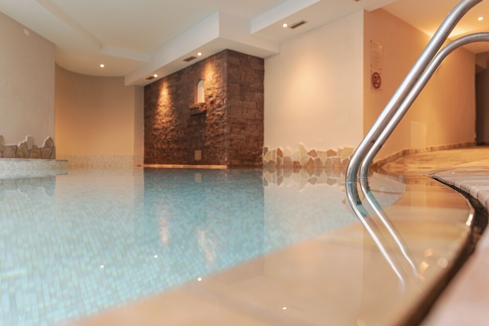 

Cagliari - Cavalese - Hotel Nele