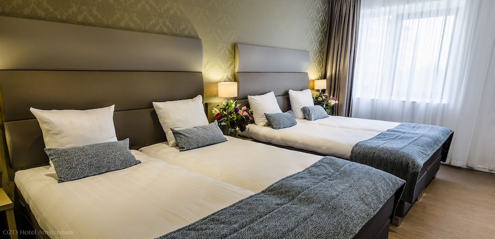

Napoli - Duivendrecht - OZO Hotels Arena Amsterdam