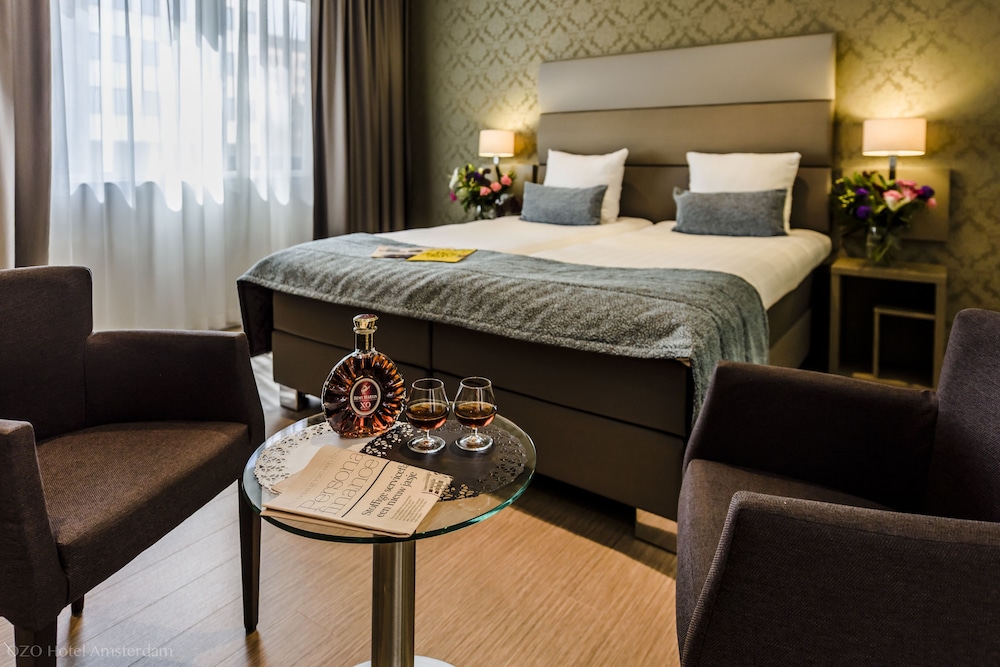 

Napoli - Duivendrecht - OZO Hotels Arena Amsterdam