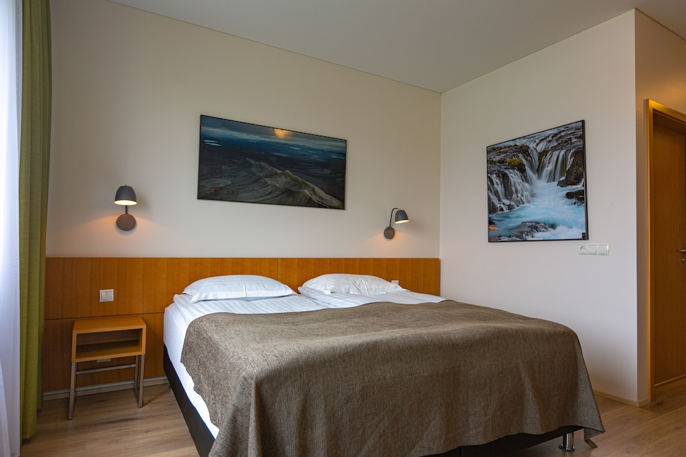 

Napoli - Selfoss - Hotel Selfoss