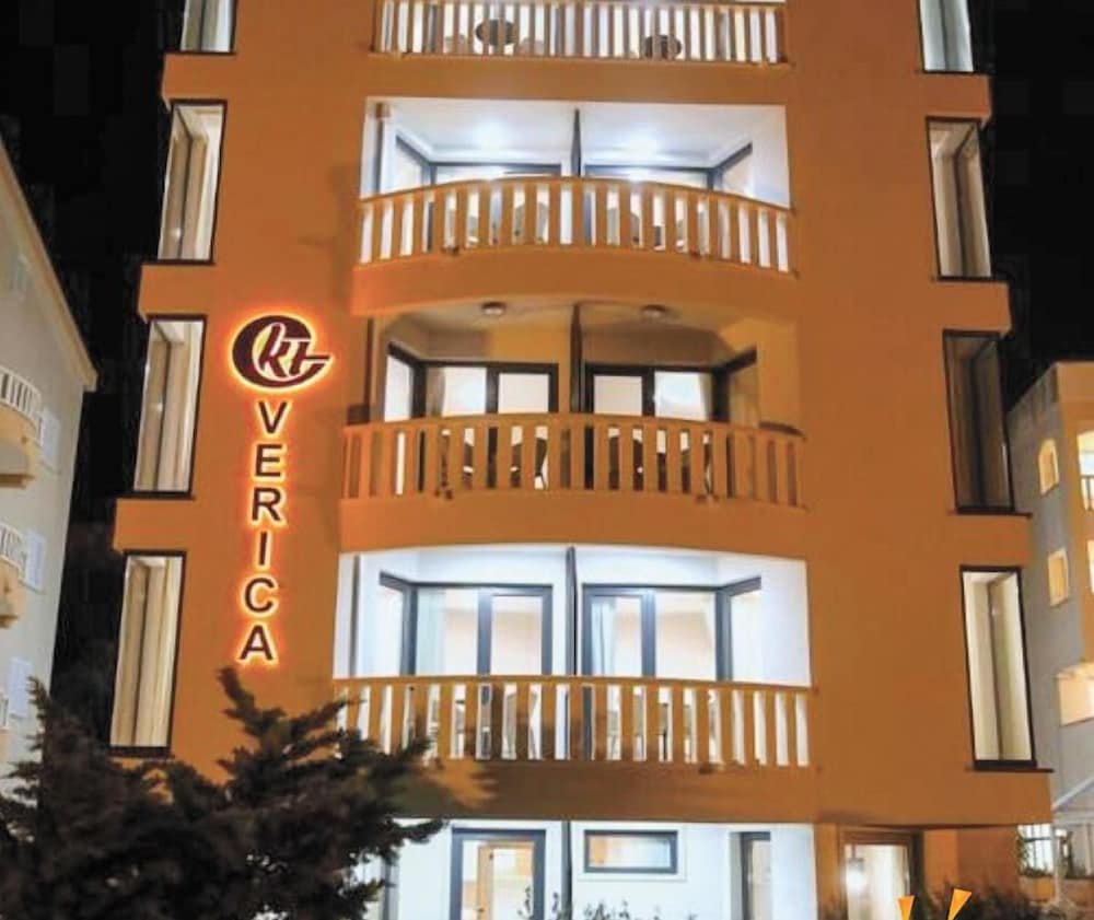 

Milano - Makarska - Villa Verica