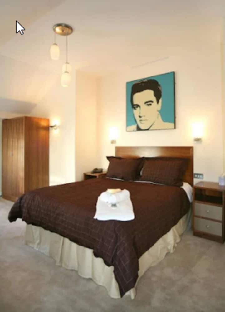 

Milano - Brighton - Legends Hotel