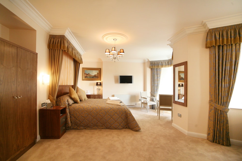 

Venezia - Brighton - Legends Hotel