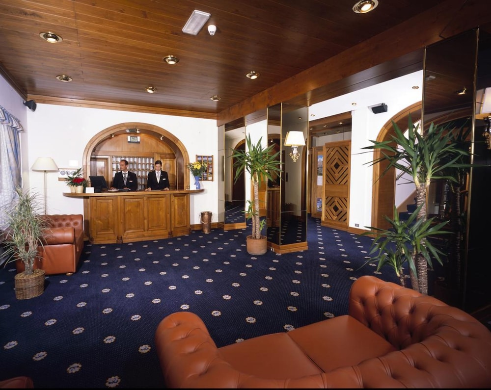 

Napoli - Cortina d'Ampezzo - Hotel Majoni
