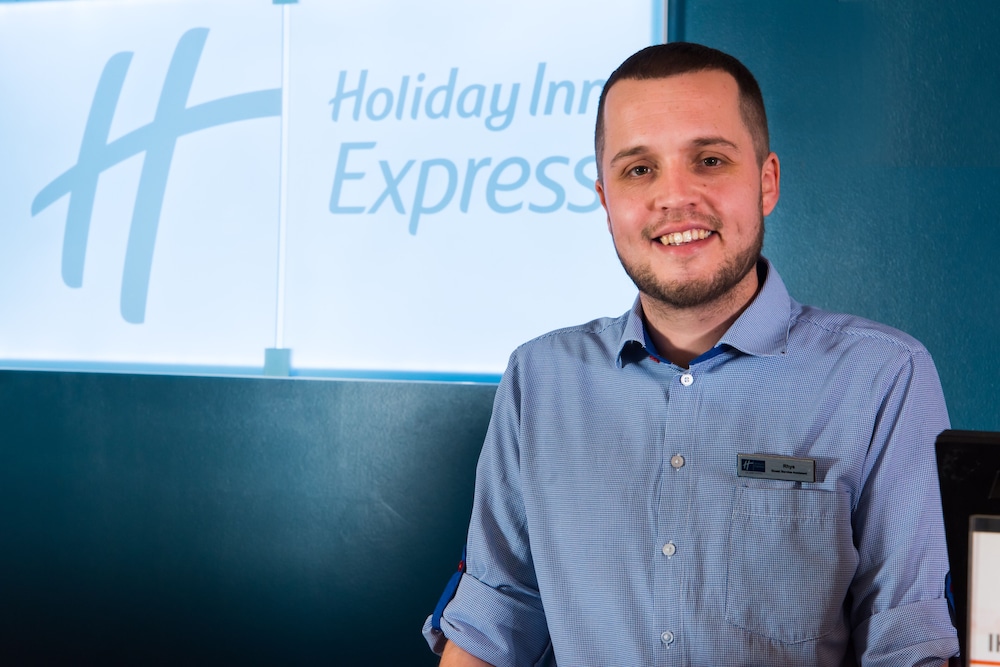 

Roma - Cardiff - Holiday Inn Express Newport