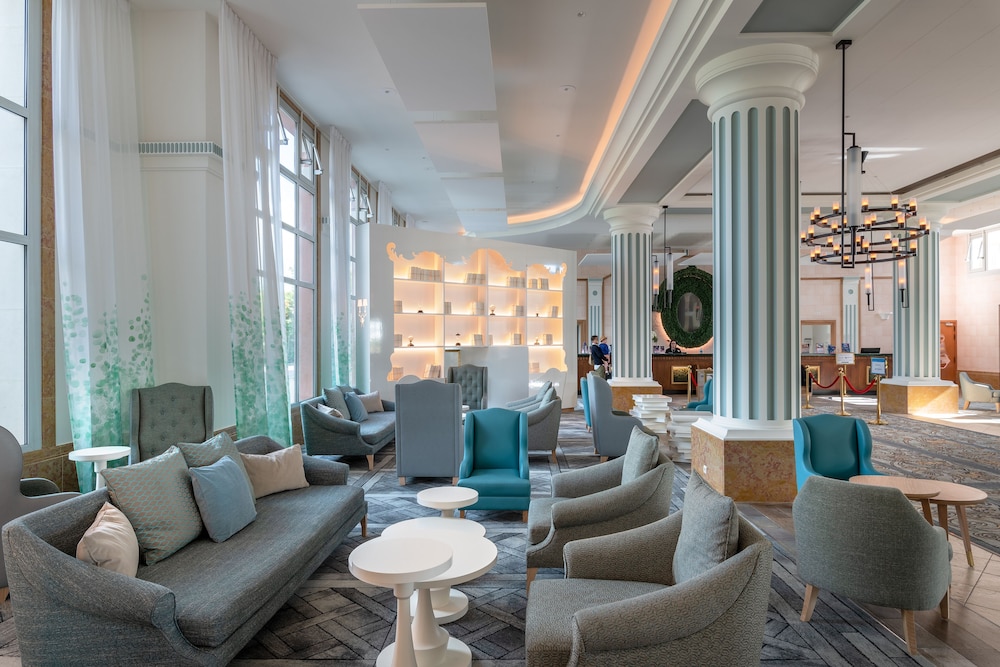 

Bari - Coupvray - Dream Castle Hotel Marne La Vallee