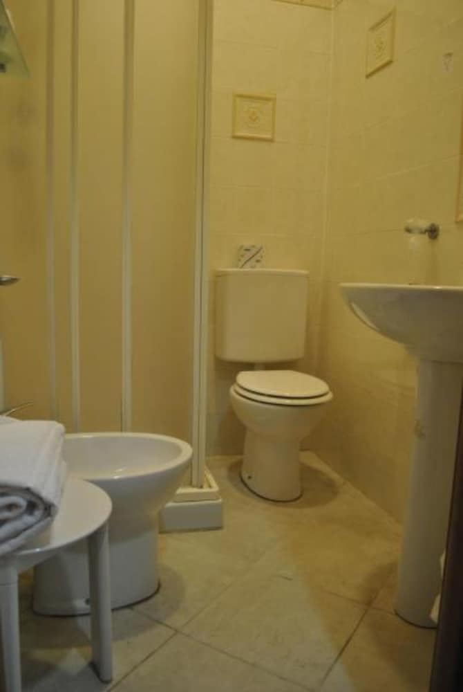 

Catania - Firenze - Auto Park Hotel