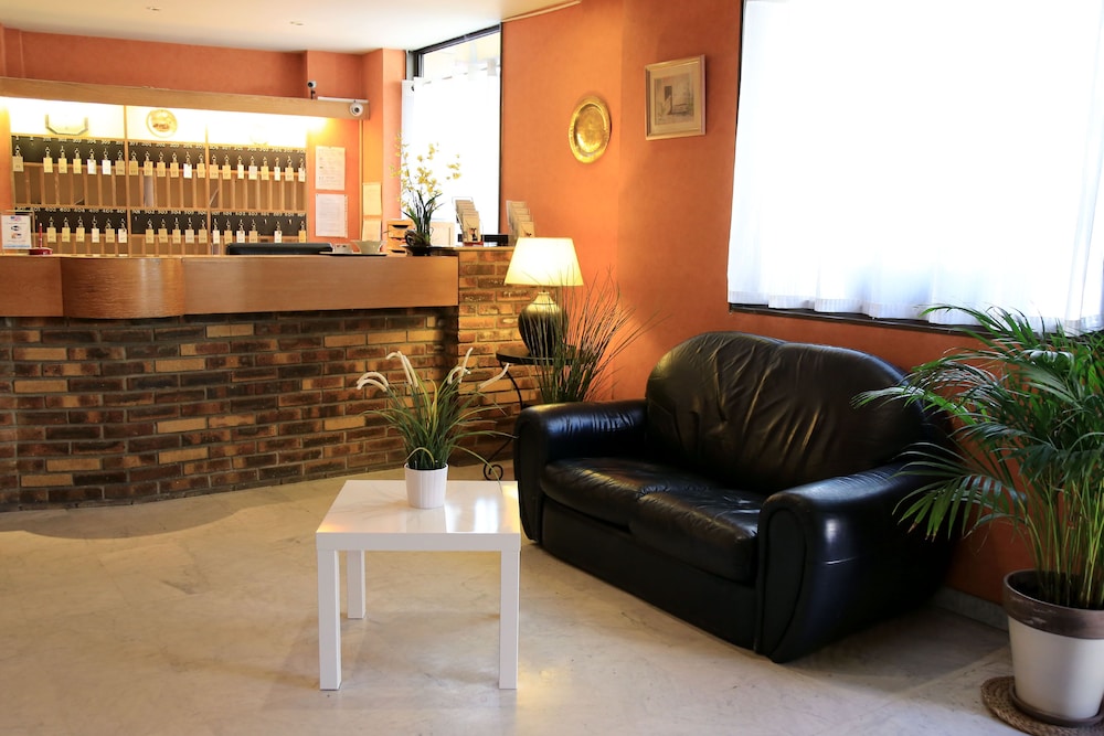 

Catania - Gennevilliers - Hotel Paris Villette