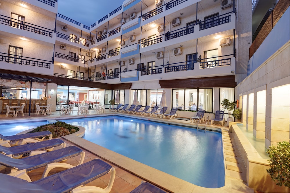 

Verona - Hersonissos - Agrabella Hotel