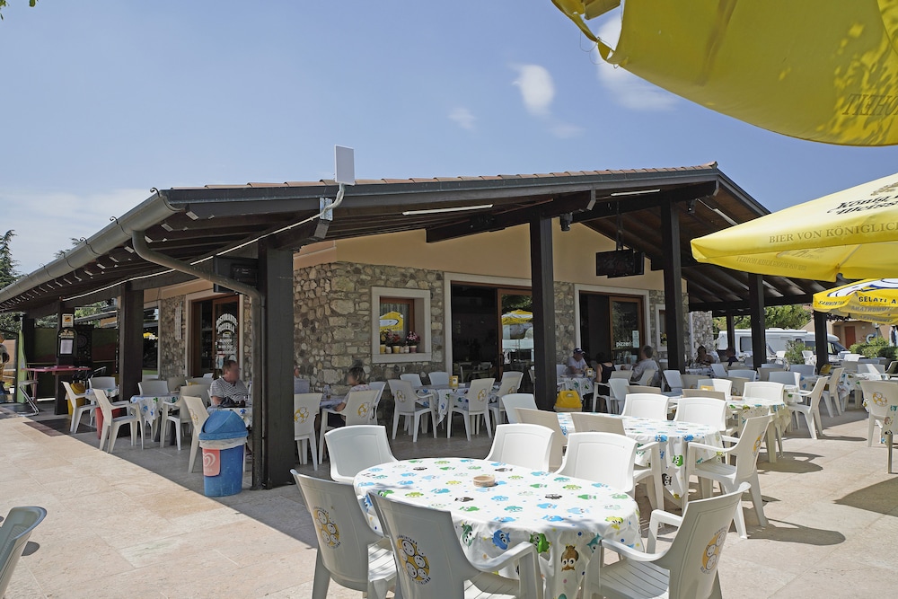 

Palermo - Lazise - Residence Villaggio Tiglio