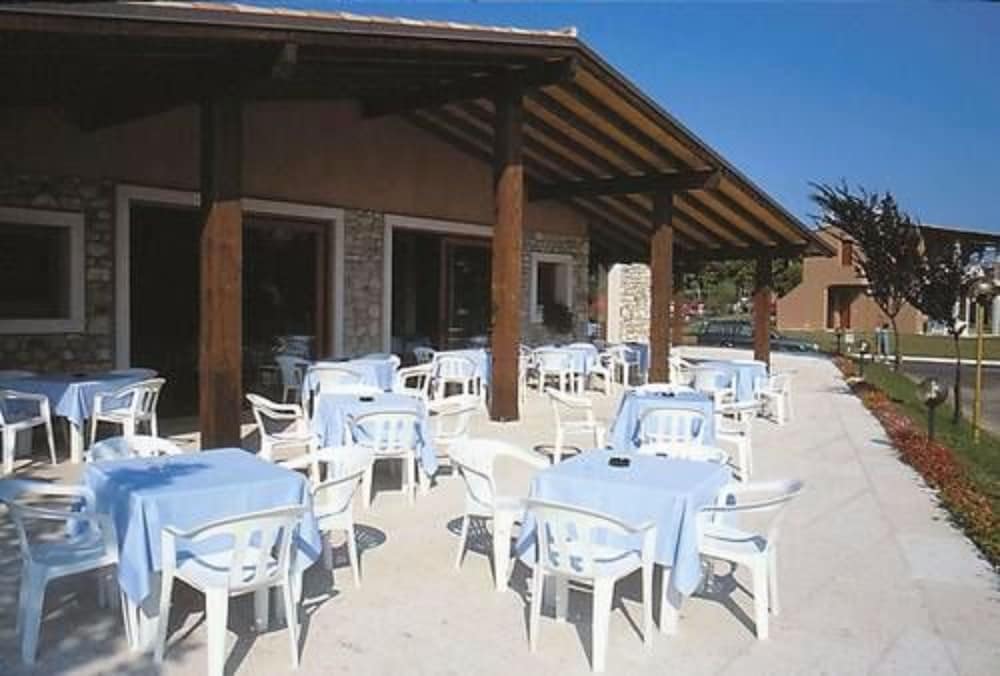 

Verona - Desenzano del Garda - Residence Villaggio Tiglio