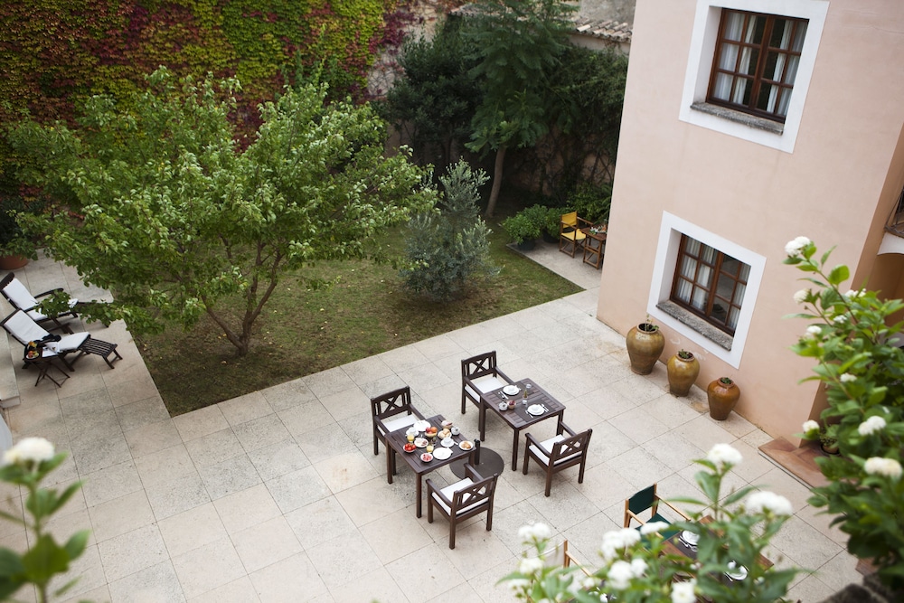 

Napoli - Arta - Hotel Can Moragues