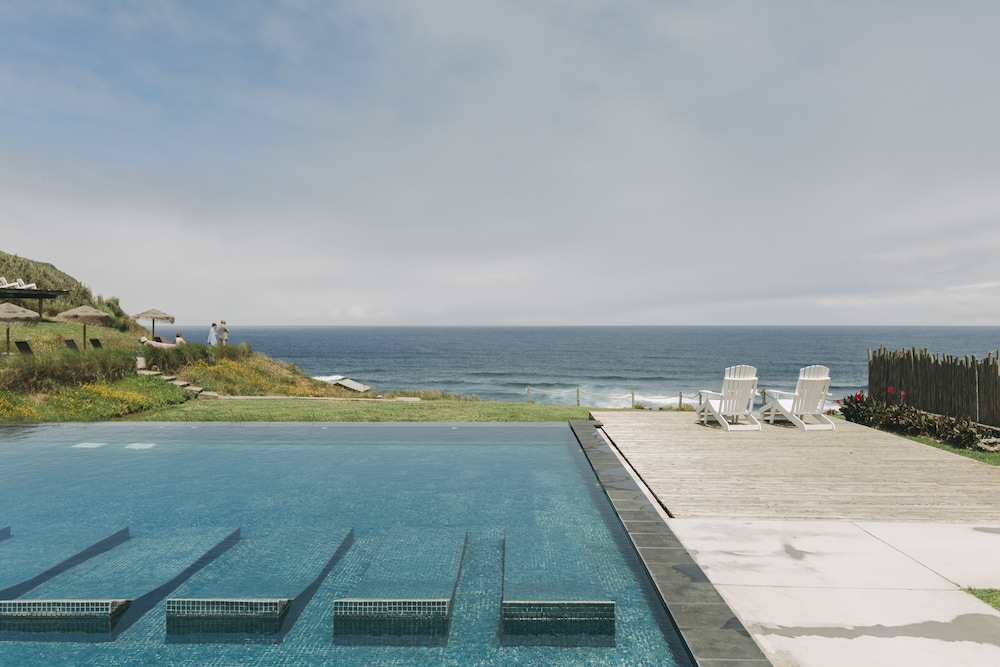 

Roma - Ribeira Grande - Santa Barbara Eco-Beach Resort