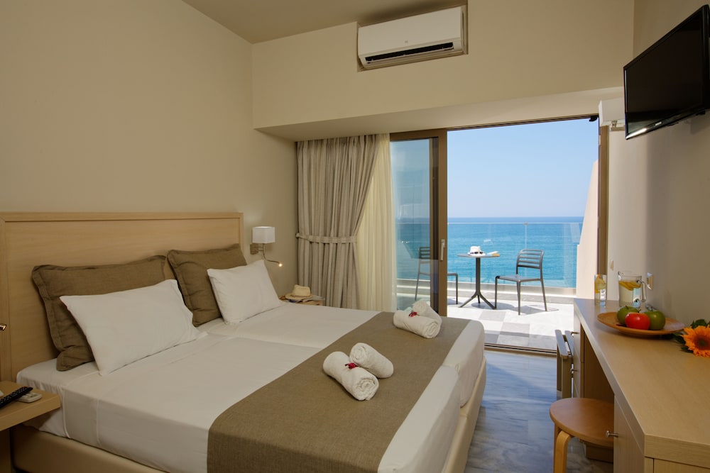 

Milano - Prinés - Archipelagos Hotel