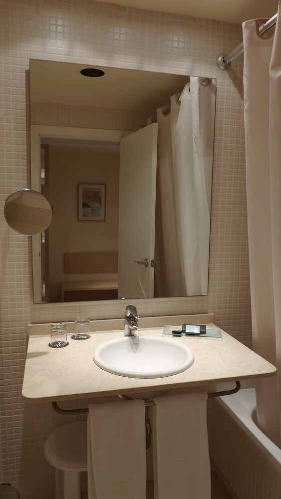 

Lamezia Terme - El Puig - Flag Hotel Valencia Florazar