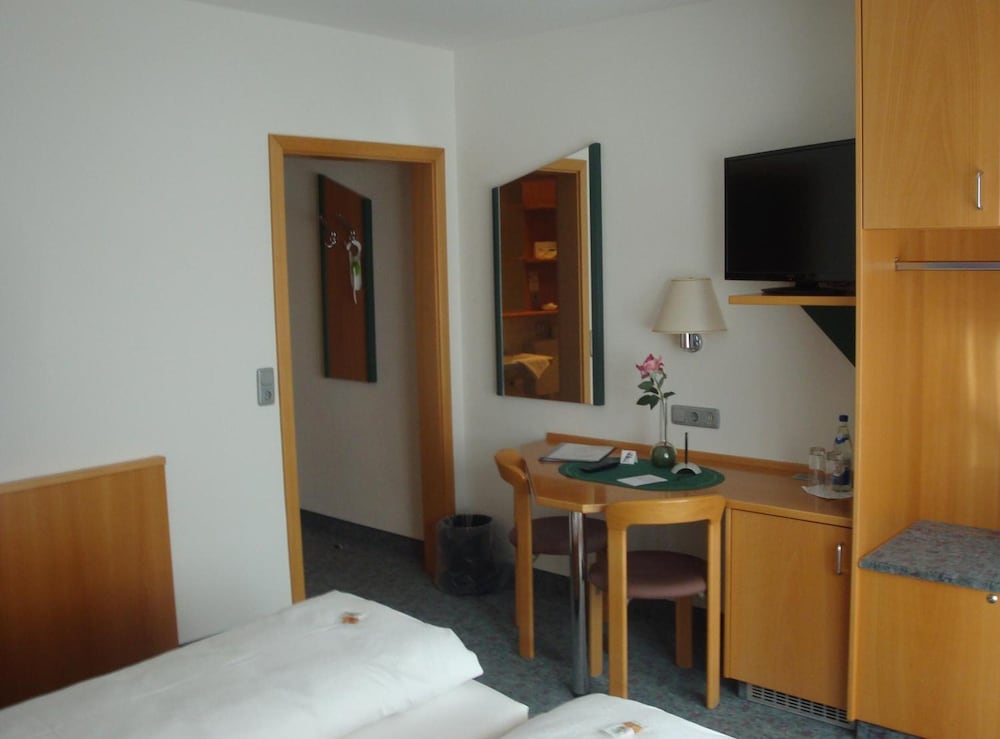 

Milano - Ansbach - Hotel Restaurant zur Windmühle