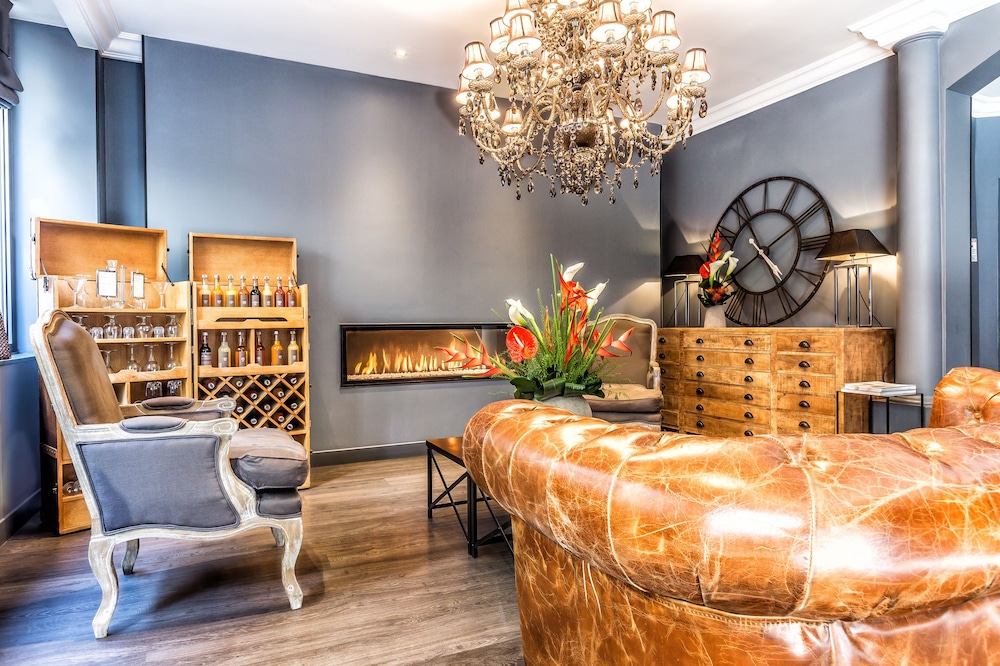 

Venezia - Chevilly-Larue - Atelier Montparnasse Hôtel