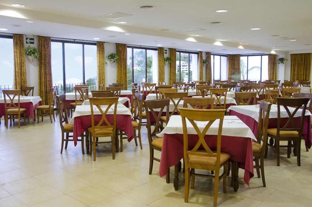 

Milano - Alhaurín el Grande - TRH Mijas