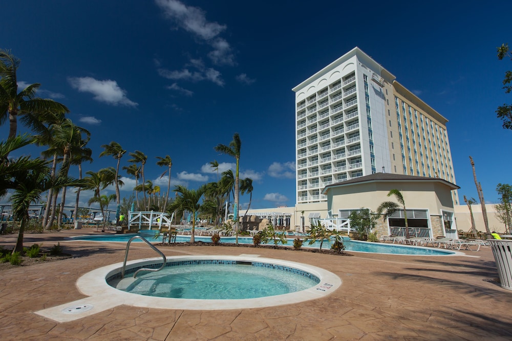 

Milano - Paradise Island - Warwick Paradise Island- All Inclusive- Adults Only
